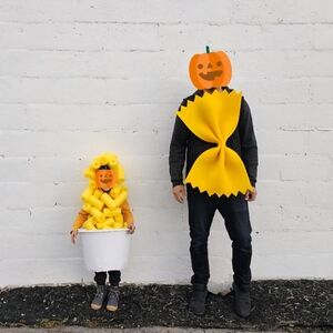 Parent & Child Mac & Cheese Costume Set – Toddler 4T Noodle Hoodie + Adult